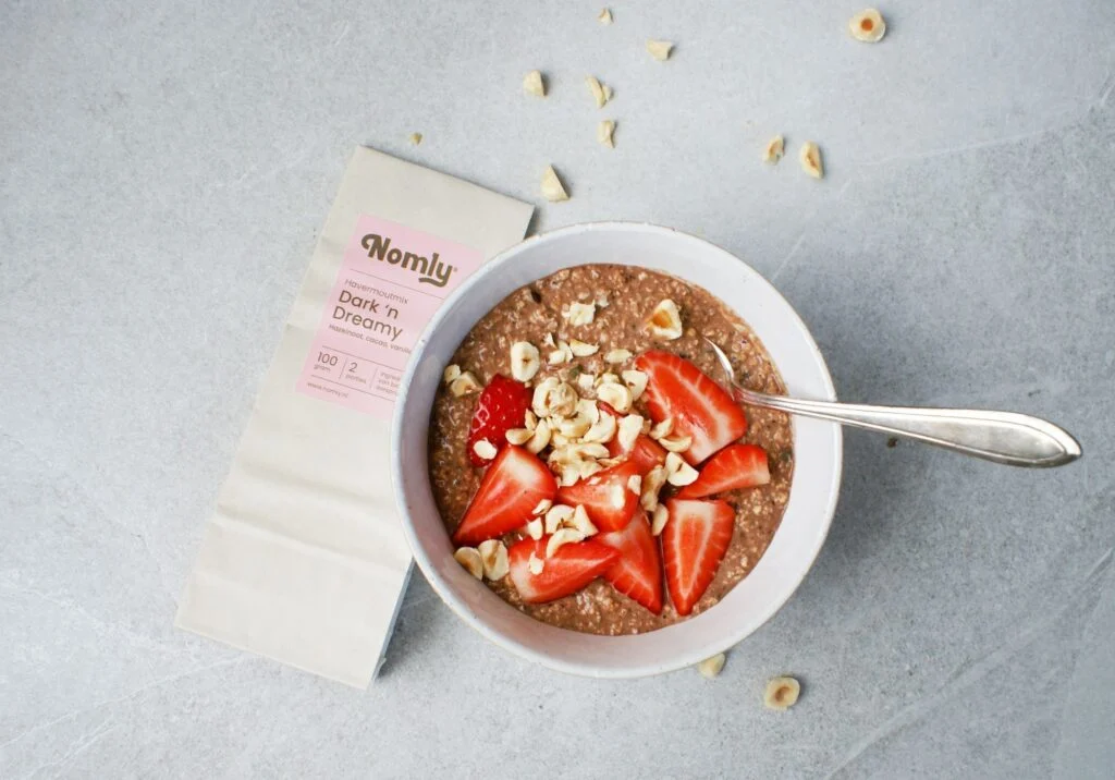 Choco overnight oats aardbei hazelnoot